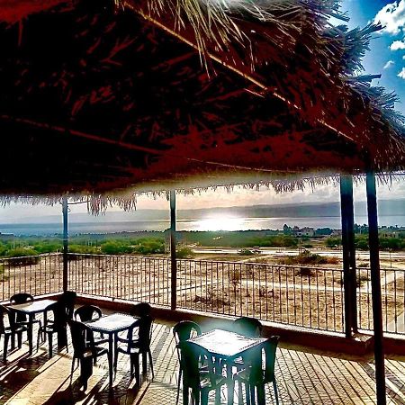 Dead Sea Lafamilia Albadwan Sweimeh Exterior foto