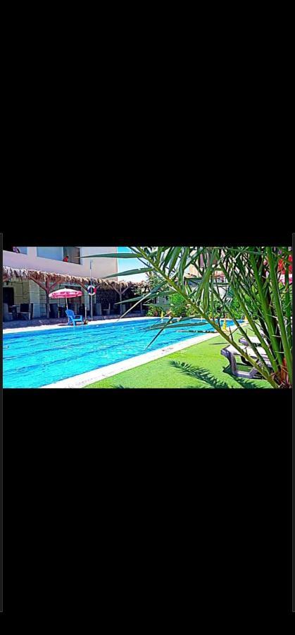 Dead Sea Lafamilia Albadwan Sweimeh Exterior foto