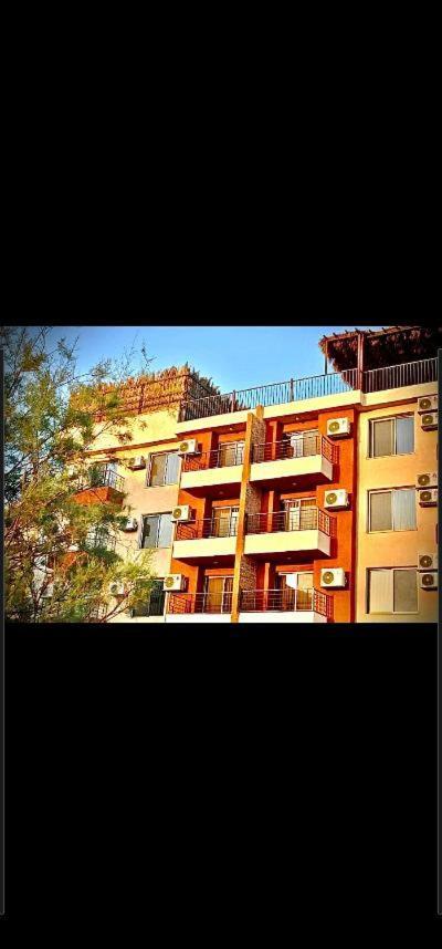 Dead Sea Lafamilia Albadwan Sweimeh Exterior foto