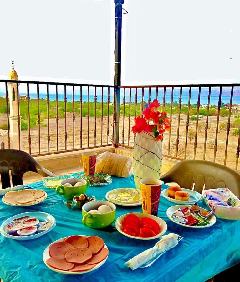 Dead Sea Lafamilia Albadwan Sweimeh Exterior foto