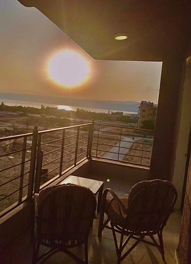 Dead Sea Lafamilia Albadwan Sweimeh Exterior foto