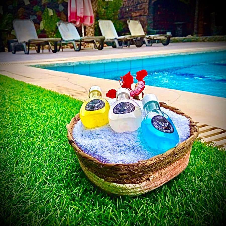 Dead Sea Lafamilia Albadwan Sweimeh Exterior foto