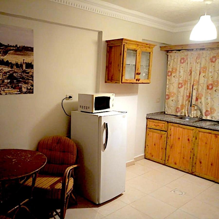 Dead Sea Lafamilia Albadwan Sweimeh Exterior foto