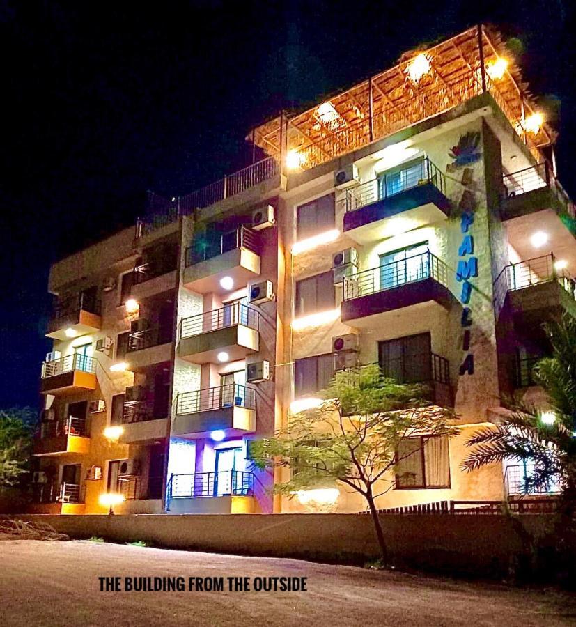 Dead Sea Lafamilia Albadwan Sweimeh Exterior foto